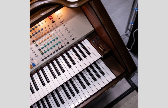 Orla GT9000 Organ, Used - All Inclusive Top Grade Package (SN:7051417) - Image 8